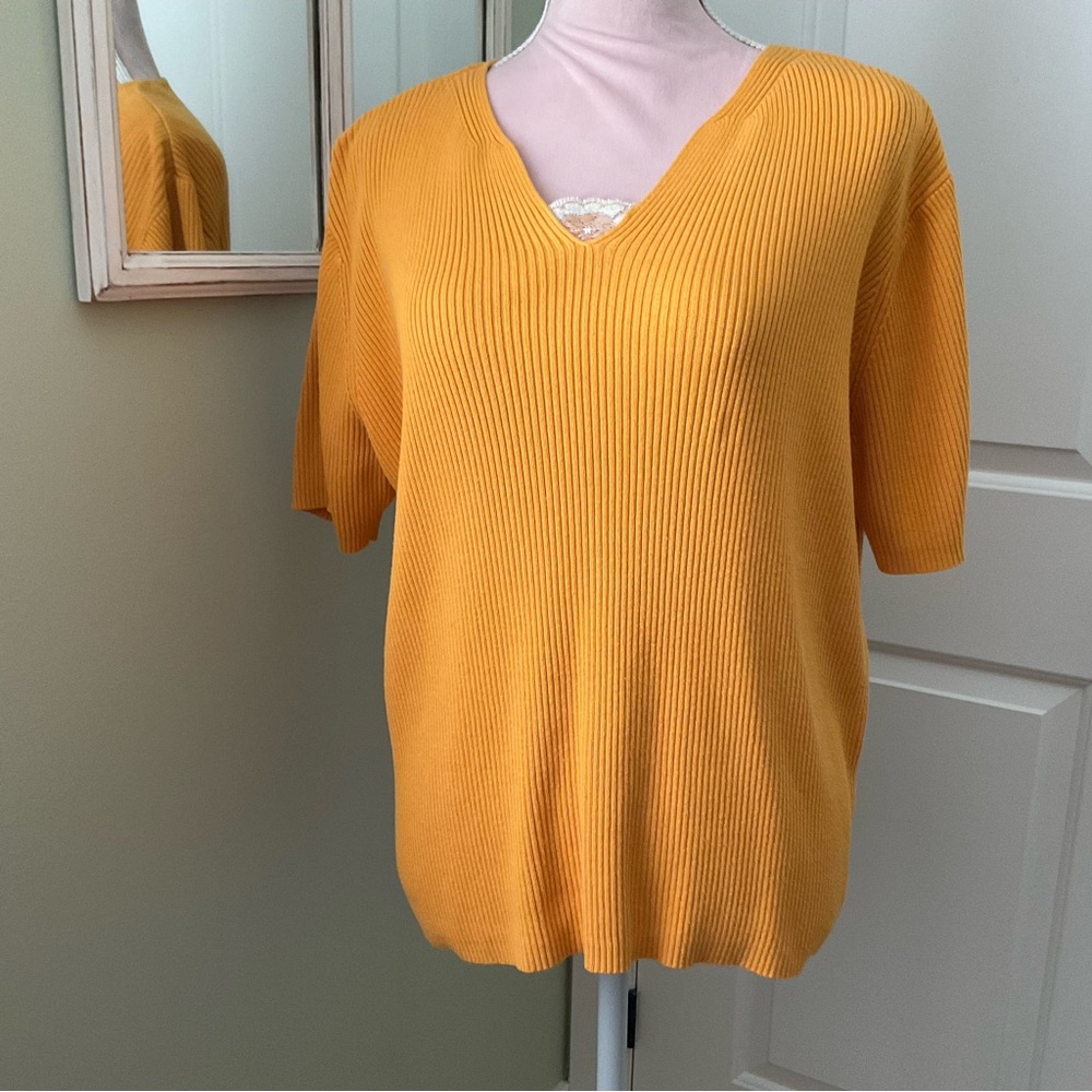 AVENUE, KNITTED ORANGE/ YELLOW SWEATER, SIZE 22/24